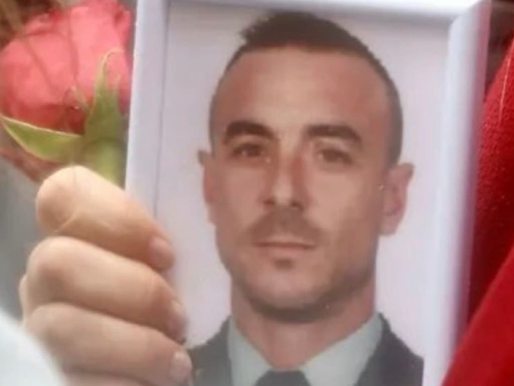 La madre de uno de los guardias civiles asesinados en Barbate: «No hay derecho a que por falta de medios haya pasado esto»