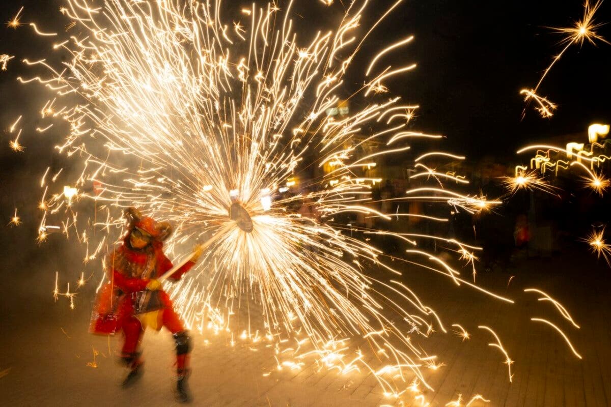 Fuego y sardinas para despedir el Carnaval en el Corredor del Henares