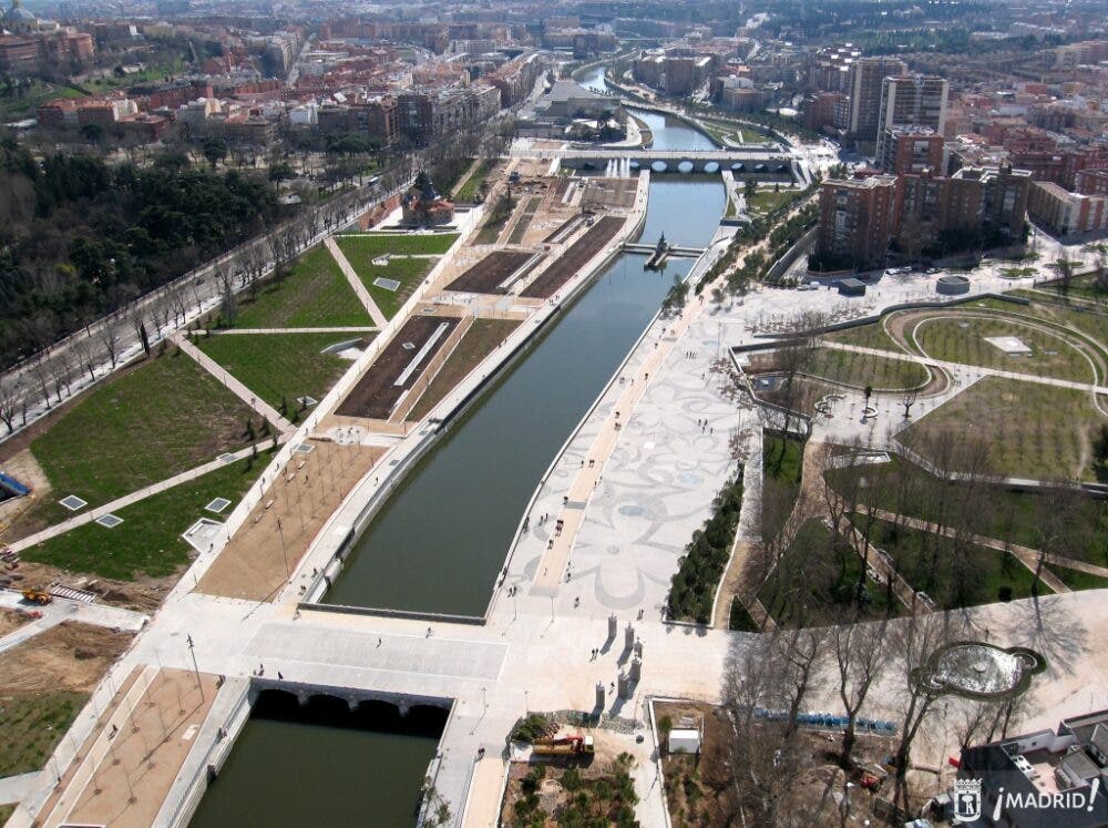 Afecciones al tráfico y dispositivo de emergencias con motivo de la mascletá en Madrid Río