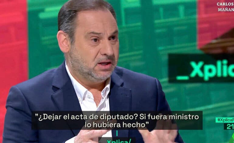 Ábalos desafía a Sánchez y al PSOE: descarta dimitir por la trama corrupta de las mascarillas