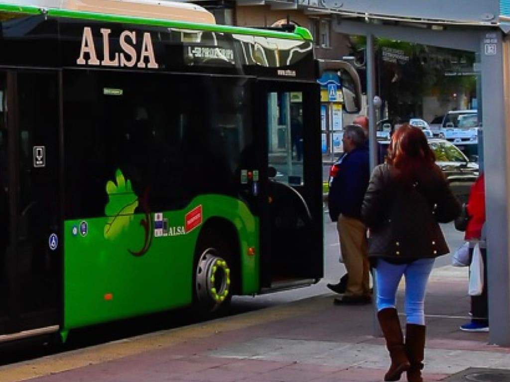 Suspendidas tres paradas de la línea 2 de autobuses de Torrejón de Ardoz por las obras de ampliación de la Ronda Sur