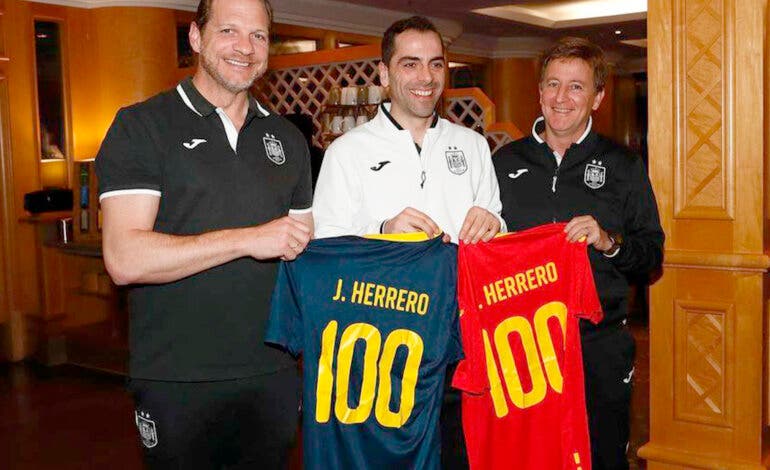 Torrejón: Jesús Herrero llega a los 100 partidos con la selección española de fútbol sala