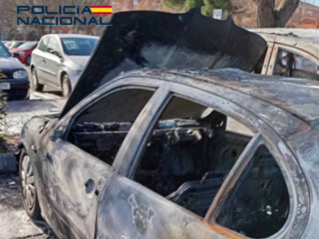 Detenido en Alcalá de Henares un pirómano que prendió fuego a varios vehículos 