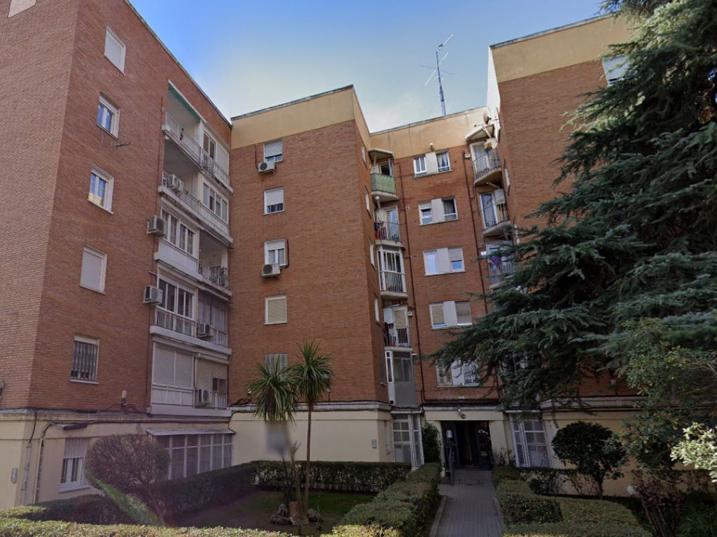 Muere una anciana de hambre y sed tras fallecer su hijo días antes en la misma casa en Madrid 