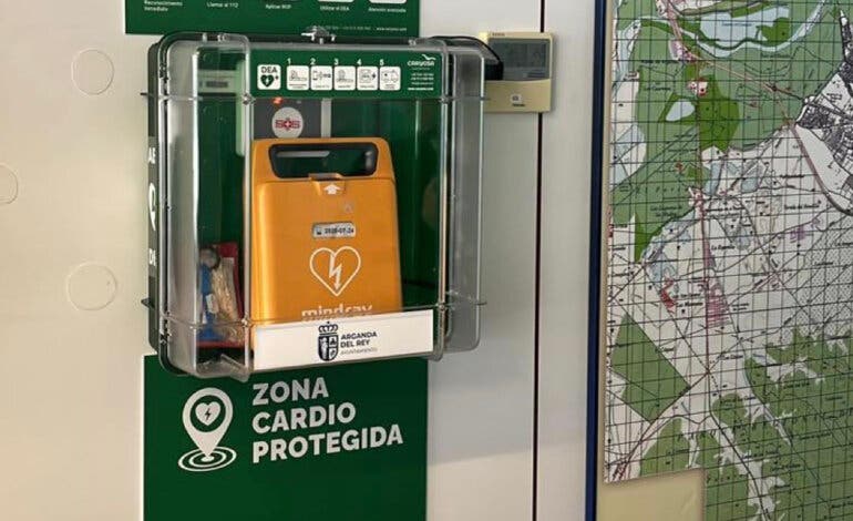 Arganda duplica el número de desfibriladores en los espacios municipales 
