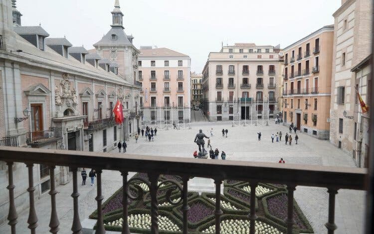 Vuelven las visitas guiadas gratuitas de Pasea Madrid con 65.000 plazas para una veintena de itinerarios 