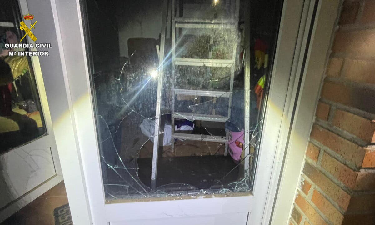 Guadalajara: Detenida una joven tras ser sorprendida robando en una vivienda en Fuentenovilla