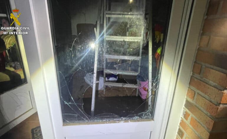 Guadalajara: Detenida una joven tras ser sorprendida robando en una vivienda en Fuentenovilla