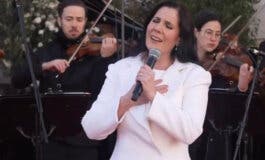 Emotivo homenaje en Madrid a las víctimas del 11M con el «Adiós» de Diana Navarro