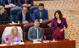 Ayuso acusa a Sánchez de «intenta tapar» con ella lo de «los amigos de su mujer»