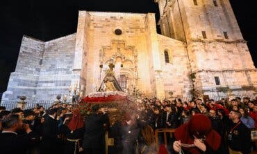 La Semana Santa de Alcalá encara su ecuador con las multitudinarias procesiones de Miércoles y Jueves Santo