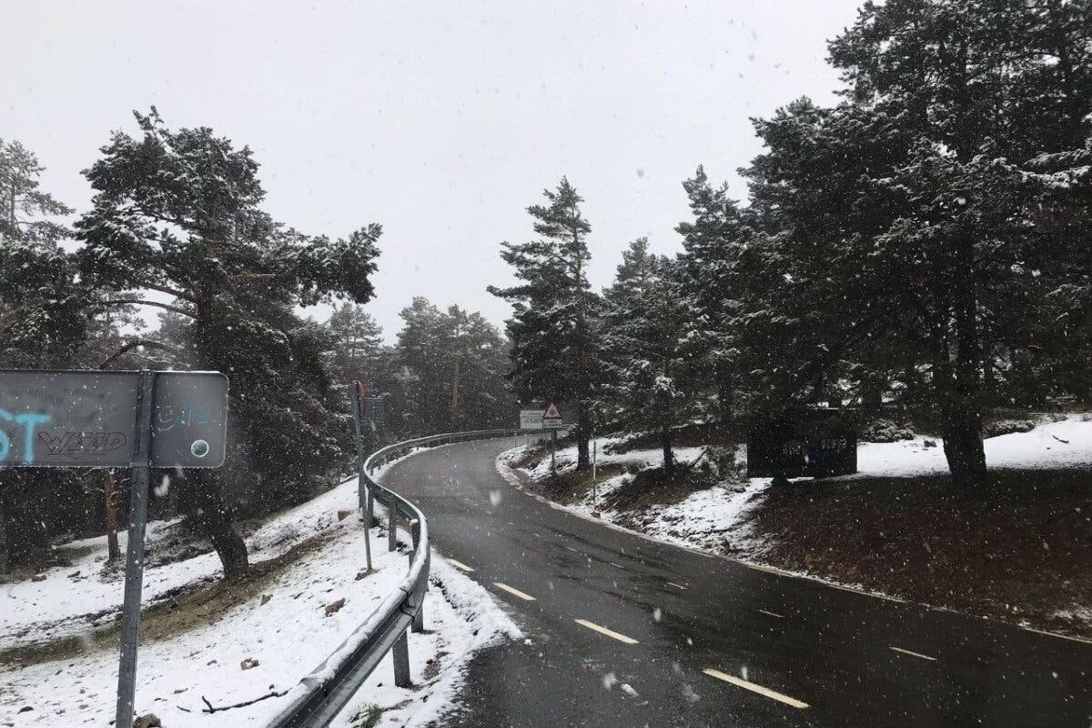La Sierra de Madrid continúa este sábado en alerta amarilla por nieve