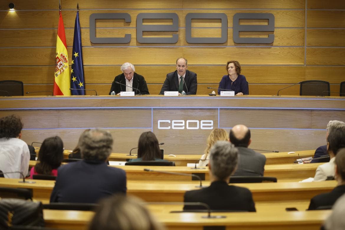 Madrid prepara un plan de choque para cubrir más de 40.000 empleos en el sector tecnológico