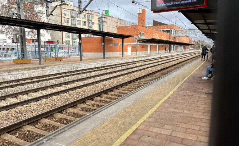 Ya se pueden conseguir los abonos gratuitos de Renfe para viajar hasta el 31 de agosto