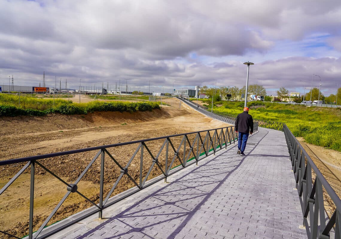 Torrejón de Ardoz estrena una nueva conexión peatonal entre Los Almendros y Los Fresnos