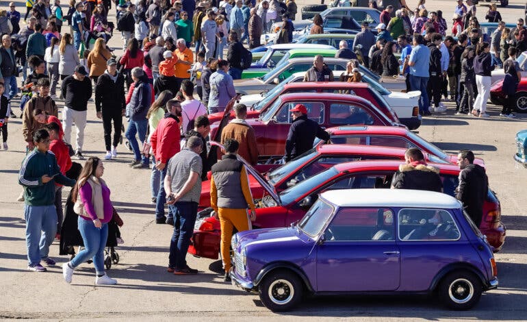 Torrejón de Ardoz acoge este domingo una nueva concentración de vehículos clásicos