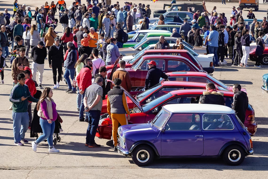 Torrejón de Ardoz acoge este domingo una nueva concentración de vehículos clásicos