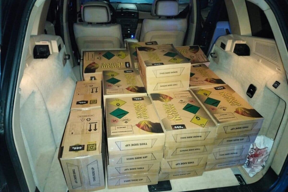 Incautan en un control en Coslada más de 30 cajas de óxido nitroso, el «gas de la risa»