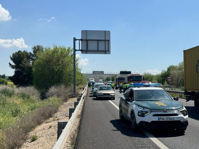 Dos heridos graves en un accidente en la A-3, en Arganda del Rey