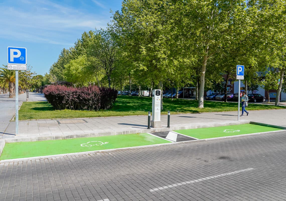 Torrejón de Ardoz instala 11 puntos de carga doble para vehículos eléctricos en diferentes zonas de la ciudad