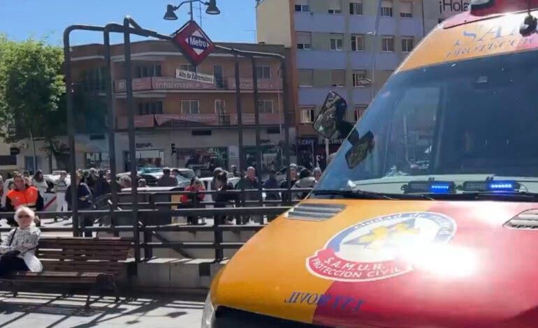 Apuñalada una mujer en el Metro de Madrid tras una discusión con un hombre que ya ha sido detenido 