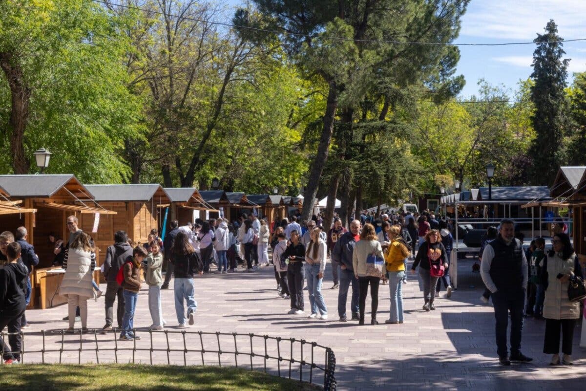 Guadalajara celebra su III Feria de la Ciencia con divertidos experimentos y un planetario