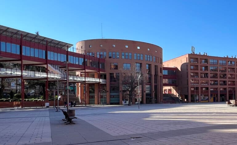 Los sindicatos declaran la guerra al alcalde de Coslada y le acusan de mentir 