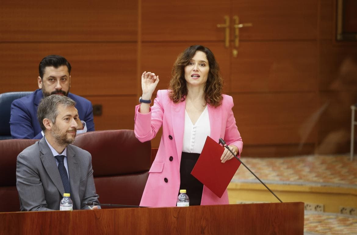Ayuso rechaza reunirse con Sánchez en La Moncloa y estas son las razones 
