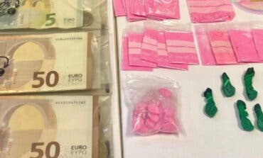 Detenidos tres jóvenes con más de 40 gramos de cocaína rosa en un local de ocio de Puente de Vallecas