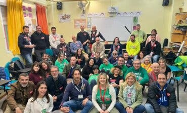 Los sindicatos se encierran en un colegio de Rivas y anuncian huelga educativa en Madrid 