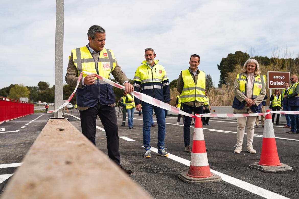 La Comunidad de Madrid inaugura un puente de dos millones de euros afectado por la DANA en Getafe 
