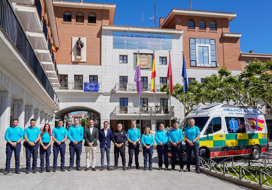 Torrejón estrena nueva ambulancia municipal con la última tecnología y un tiempo de respuesta inferior a 5 minutos 