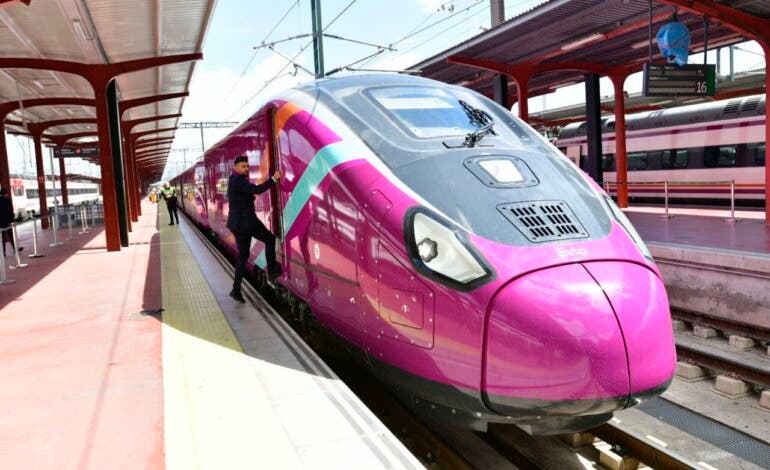Guadalajara estrena los nuevos trenes Avlo de Renfe con un aumento de plazas y frecuencias 