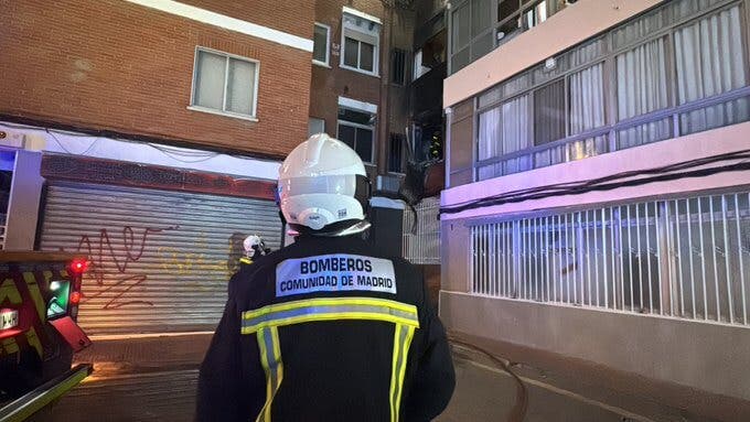 Muere un hombre en el incendio de una vivienda en Alcalá de Henares