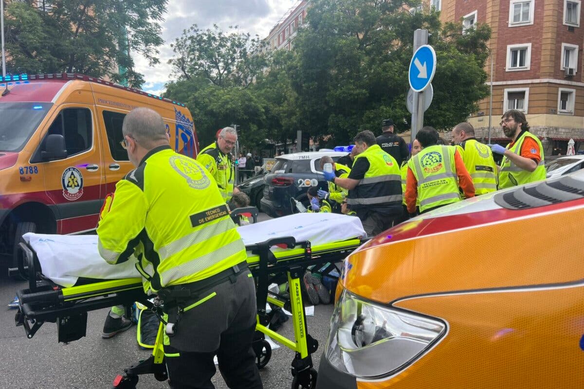 Dos heridos, uno de ellos crítico, en dos atropellos simultáneos en dos puntos de Madrid