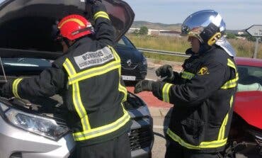 Dos conductoras heridas en un accidente en Loeches