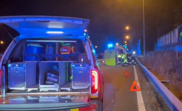 Muere un motorista en un accidente en la salida de la M-14 a la A-2 en San Blas-Canillejas