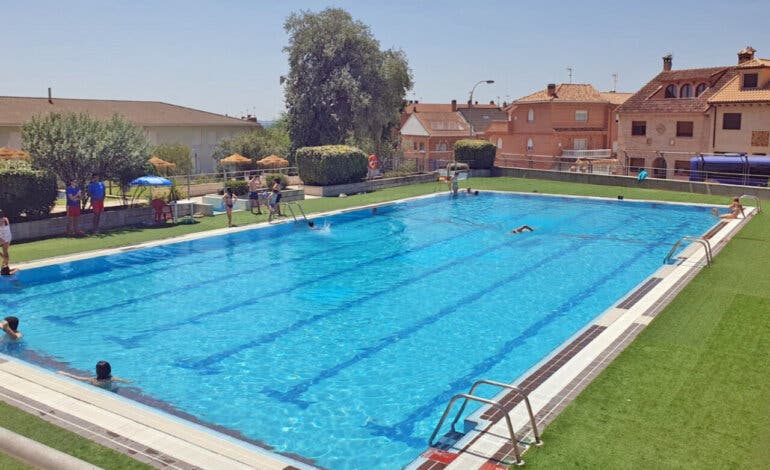 Paracuellos abrirá su piscina municipal de verano el próximo 10 de junio 