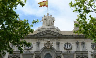 El Supremo condena a la sanidad madrileña a pagar los gastos a un paciente que ingresó en un hospital privado tras recibir el alta en uno público durante la pandemia