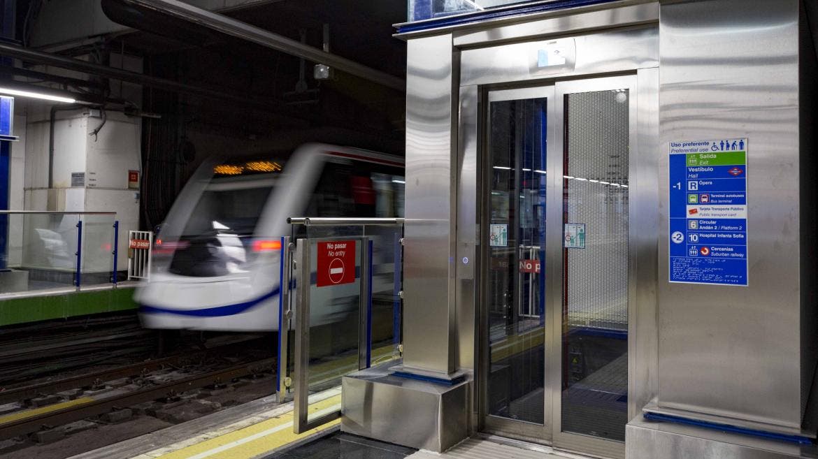 La Comunidad de Madrid concluye el segundo Plan Renove de ascensores de Metro