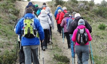 Torrejón ofrece dos salidas nocturnas de senderismo a la Sierra de Guadarrama para mayores 