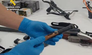 Descubren un arsenal de armas en una vivienda de Alcalá de Henares 