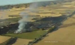 Extinguen un incendio de pastos y cereal en Villalbilla