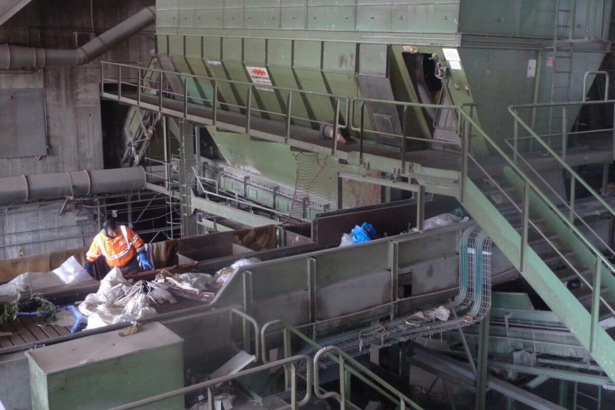 Hallan el cadáver de un bebé en la planta de residuos de Valdemingómez