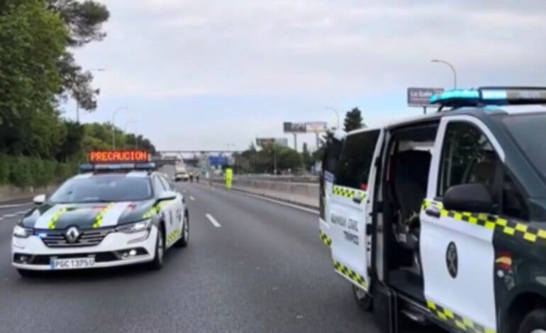 Muere un motorista de 41 años en un accidente en la A-6