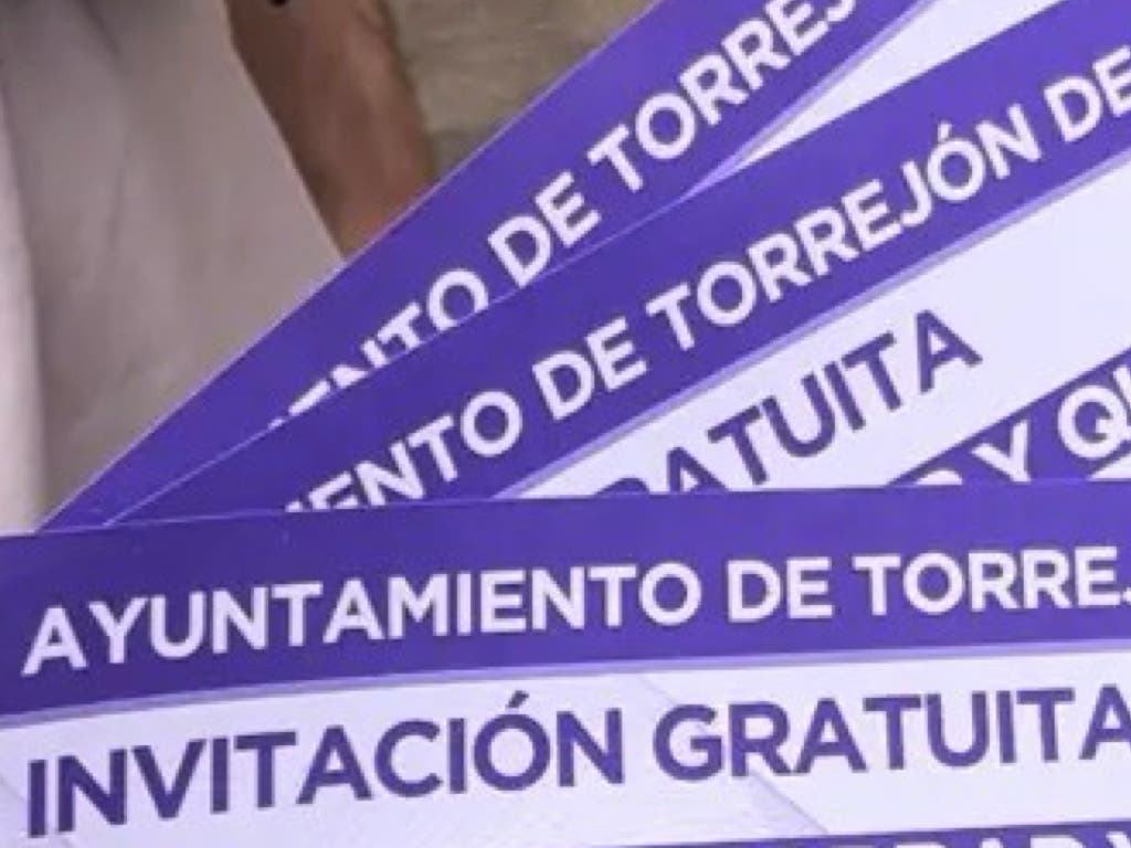 Torrejón vuelve al reparto tradicional de invitaciones para los conciertos tras la caída de la web: así puedes conseguirlas
