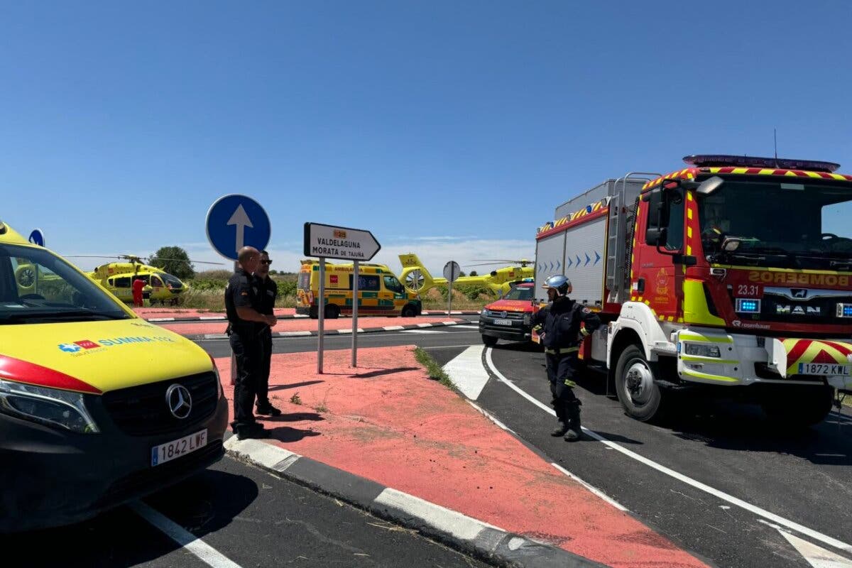 Dos niños heridos graves en un accidente de tráfico en el cruce de la M-404 con la M-315, en Colmenar de Oreja