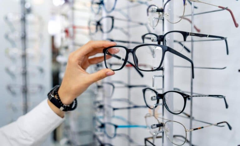 Gafas gratis para los menores de 14 años este verano en Madrid 