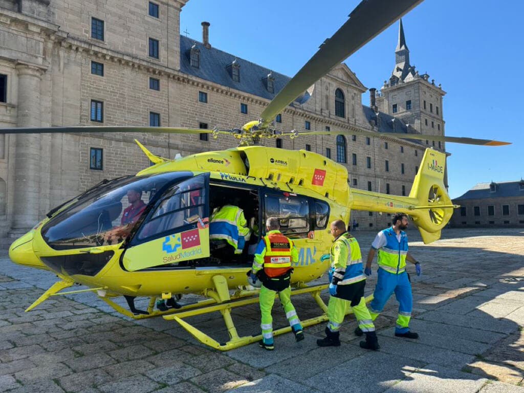 Herido grave un hombre al electrocutarse cuando instalaba una valla metálica en San Lorenzo de El Escorial
