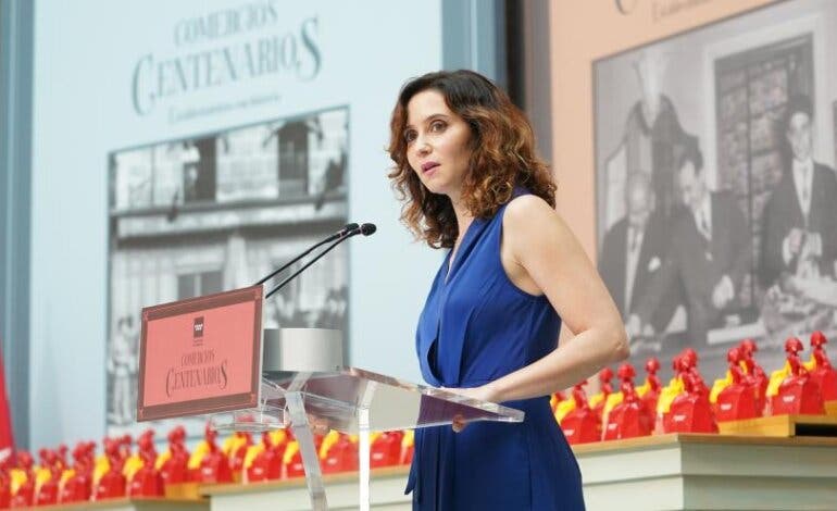 Ayuso anuncia un plan para revitalizar el pequeño comercio con ayudas de 8 millones